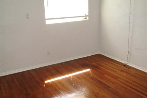 House in Daytona Beach, Florida 3 bedrooms, 112.6 sq.m. № 1915928 - photo 10