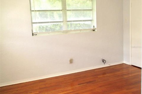 House in Daytona Beach, Florida 3 bedrooms, 112.6 sq.m. № 1915928 - photo 9