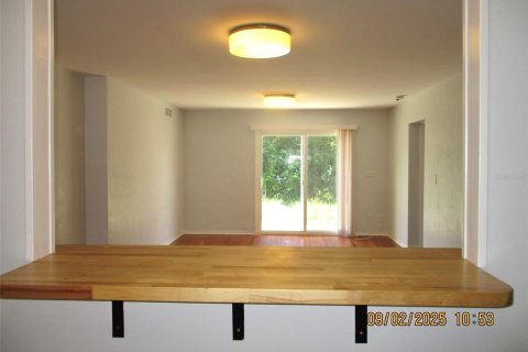 House in Daytona Beach, Florida 3 bedrooms, 112.6 sq.m. № 1915928 - photo 7
