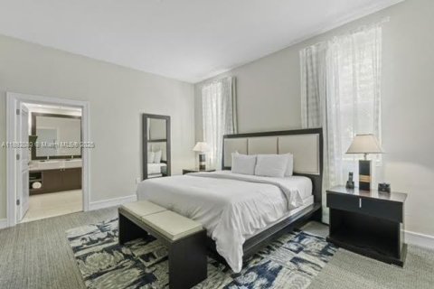 Condominio en venta en Doral, Florida, 1 dormitorio, 99.41 m2 № 1944166 - foto 5