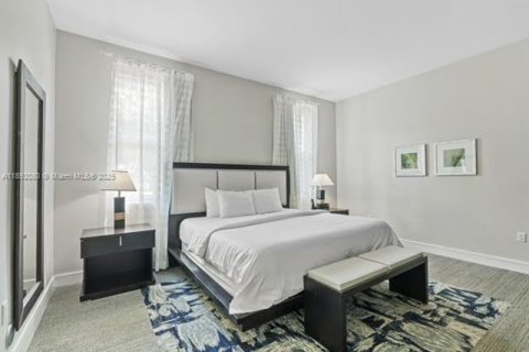 Condominio en venta en Doral, Florida, 1 dormitorio, 99.41 m2 № 1944166 - foto 4
