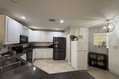 Condo in Boca Raton, Florida, 3 bedrooms  № 1860123 - photo 4