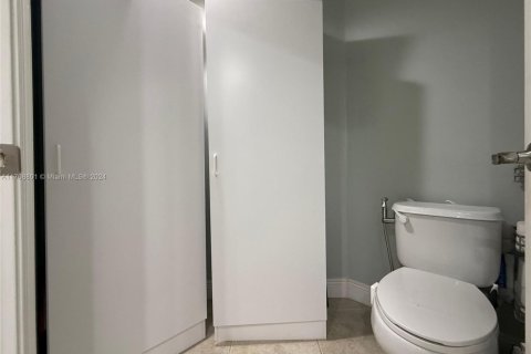 Condo in Boca Raton, Florida, 3 bedrooms  № 1860123 - photo 29
