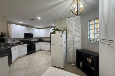Condo in Boca Raton, Florida, 3 bedrooms  № 1860123 - photo 6