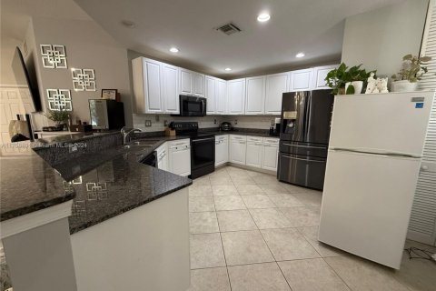 Condo in Boca Raton, Florida, 3 bedrooms  № 1860123 - photo 7