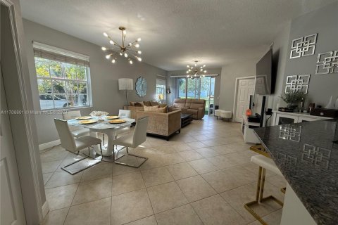 Condo in Boca Raton, Florida, 3 bedrooms  № 1860123 - photo 12