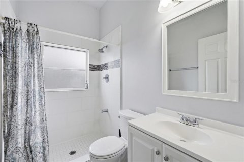 Villa ou maison à vendre à Cape Coral, Floride: 3 chambres, 201.23 m2 № 2273222 - photo 26
