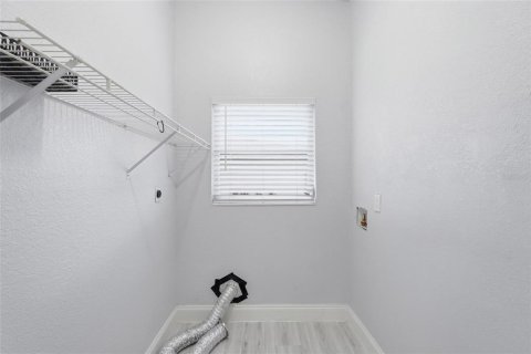 Villa ou maison à vendre à Cape Coral, Floride: 3 chambres, 201.23 m2 № 2273222 - photo 27