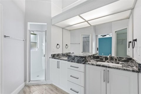 Villa ou maison à vendre à Cape Coral, Floride: 3 chambres, 201.23 m2 № 2273222 - photo 21
