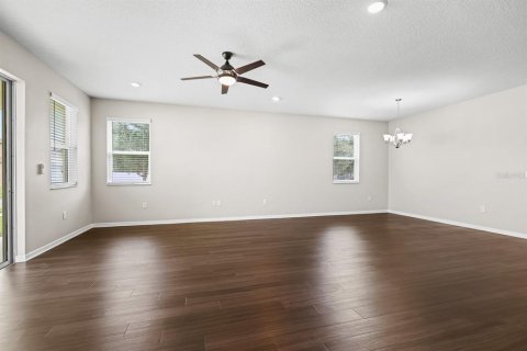 Casa en alquiler en Wimauma, Florida, 3 dormitorios, 185.15 m2 № 1915519 - foto 11
