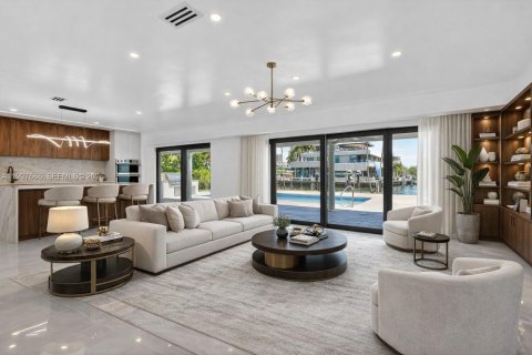 Villa ou maison à vendre à Hallandale Beach, Floride: 5 chambres № 2059535 - photo 7