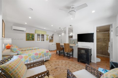 Villa ou maison à vendre à Miami, Floride: 4 chambres, 220.92 m2 № 2076190 - photo 18
