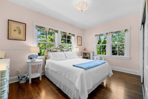 Villa ou maison à vendre à Miami, Floride: 4 chambres, 220.92 m2 № 2076190 - photo 15