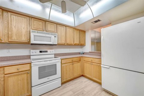 Condo in Melbourne, Florida, 2 bedrooms  № 1795768 - photo 5