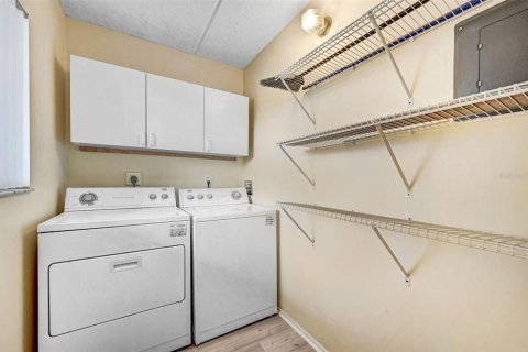 Condo in Melbourne, Florida, 2 bedrooms  № 1795768 - photo 4