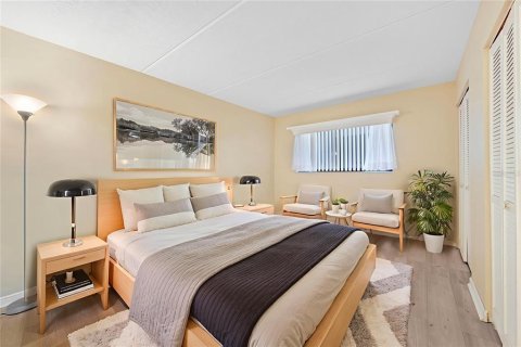 Condo in Melbourne, Florida, 2 bedrooms  № 1795768 - photo 15