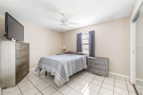House in Venice, Florida 2 bedrooms, 127 sq.m. № 1855492 - photo 8