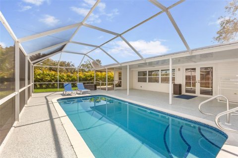 House in Venice, Florida 2 bedrooms, 127 sq.m. № 1855492 - photo 25