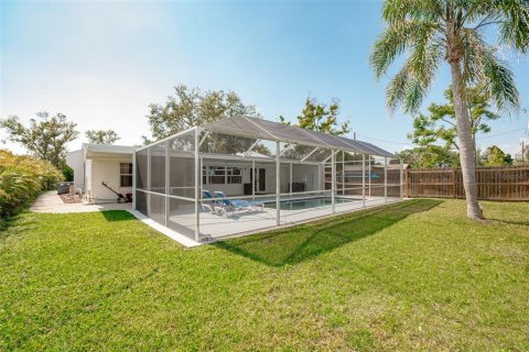 House in Venice, Florida 2 bedrooms, 127 sq.m. № 1855492 - photo 27