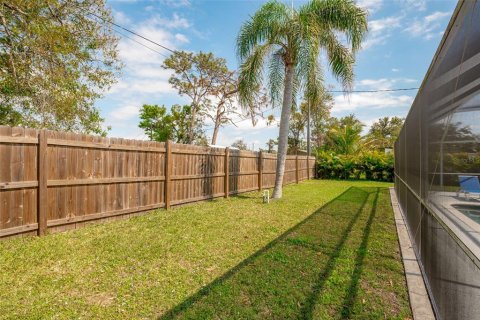 House in Venice, Florida 2 bedrooms, 127 sq.m. № 1855492 - photo 26