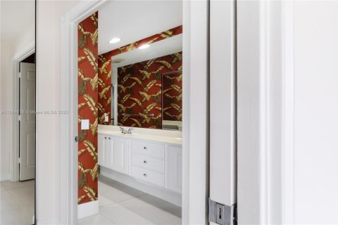 Villa ou maison à vendre à Hobe Sound, Floride: 2 chambres, 144 m2 № 1963696 - photo 18