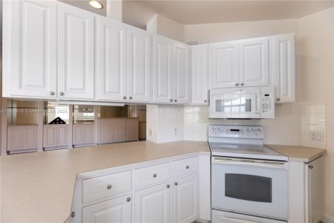 Villa ou maison à vendre à Hobe Sound, Floride: 2 chambres, 144 m2 № 1963696 - photo 10