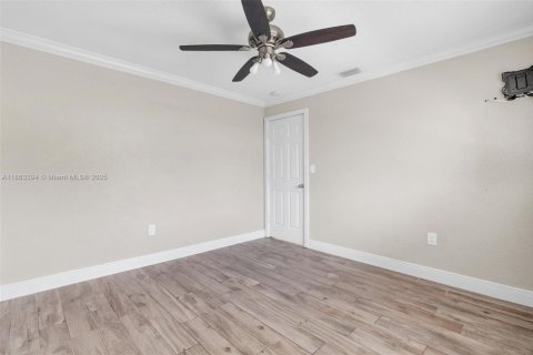 Casa en venta en Miramar, Florida, 3 dormitorios, 129.51 m2 № 1889837 - foto 26