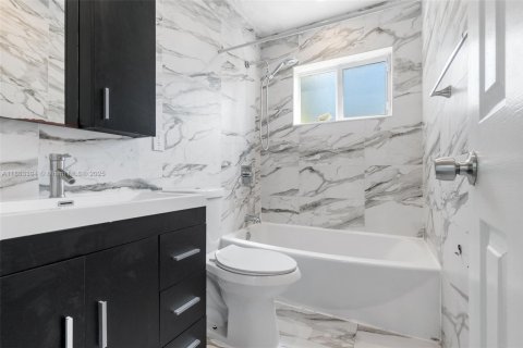 Casa en venta en Miramar, Florida, 3 dormitorios, 129.51 m2 № 1889837 - foto 16