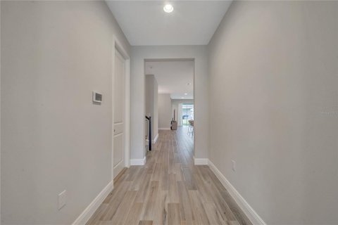 Casa en venta en Orlando, Florida, 4 dormitorios, 251.95 m2 № 1876561 - foto 9