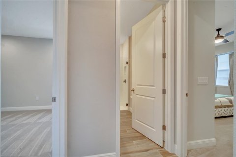 Casa en venta en Orlando, Florida, 4 dormitorios, 251.95 m2 № 1876561 - foto 8