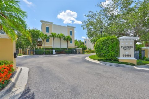 Townhouse in Tampa, Florida 3 bedrooms, 171.31 sq.m. № 1829217 - photo 2