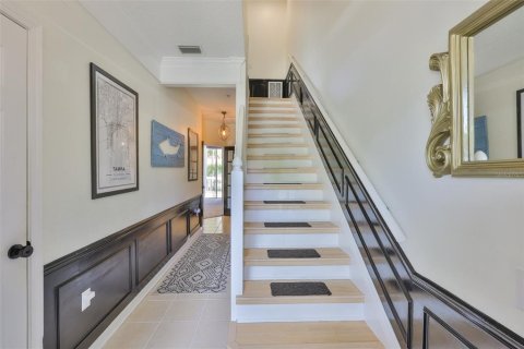 Townhouse in Tampa, Florida 3 bedrooms, 171.31 sq.m. № 1829217 - photo 3