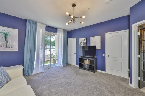 Townhouse in Tampa, Florida 3 bedrooms, 171.31 sq.m. № 1829217 - photo 6