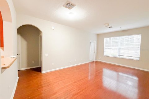 Copropriété à louer à Orlando, Floride: 2 chambres, 97.55 m2 № 2408041 - photo 3