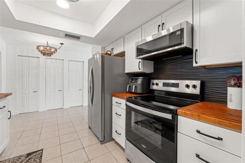Casa en venta en Tarpon Springs, Florida, 3 dormitorios, 138.89 m2 № 1654062 - foto 10