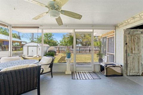 Casa en venta en Tarpon Springs, Florida, 3 dormitorios, 138.89 m2 № 1654062 - foto 15
