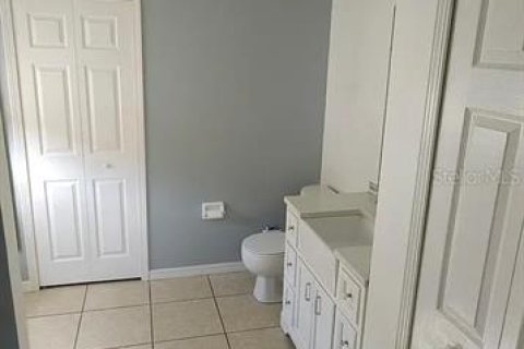 Villa ou maison à louer à Wesley Chapel, Floride: 3 chambres, 141.95 m2 № 2388166 - photo 22