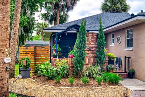 House in DeLand, Florida 3 bedrooms, 130.16 sq.m. № 2230415 - photo 30