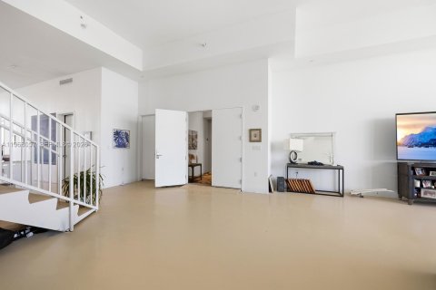 Condominio en venta en Aventura, Florida, 5 dormitorios, 410.35 m2 № 2027572 - foto 28