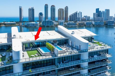 Condominio en venta en Aventura, Florida, 5 dormitorios, 410.35 m2 № 2027572 - foto 7