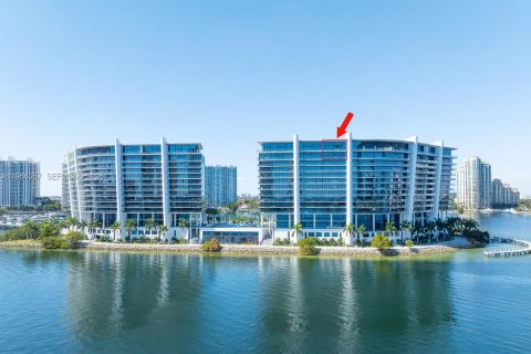 Condominio en venta en Aventura, Florida, 5 dormitorios, 410.35 m2 № 2027572 - foto 5