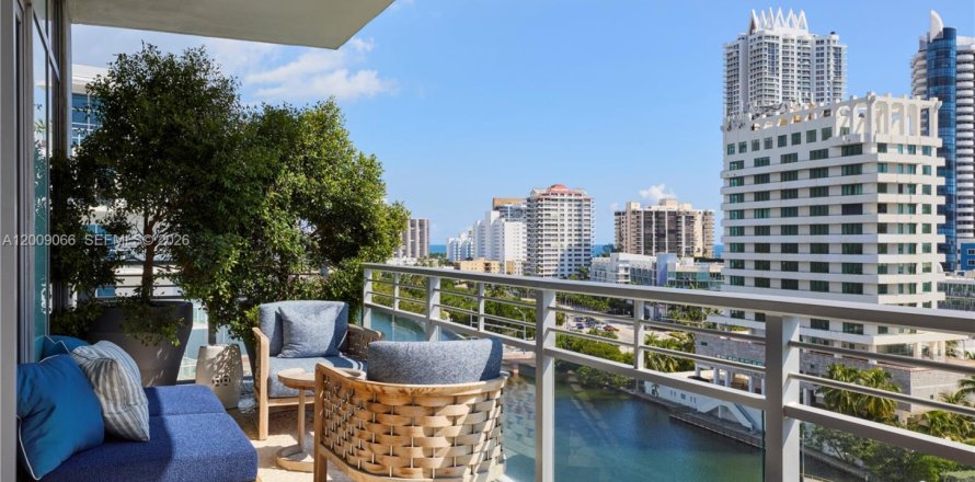 Condo in Miami Beach, Florida, 3 bedrooms  № 2072974