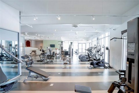 Condo in Miami Beach, Florida, 3 bedrooms  № 2072974 - photo 30