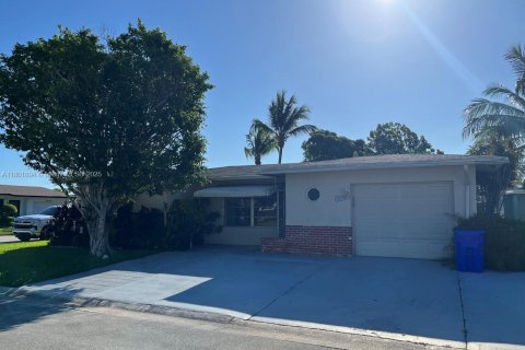 Casa en venta en Margate, Florida, 2 dormitorios, 116.78 m2 № 1688926 - foto 1