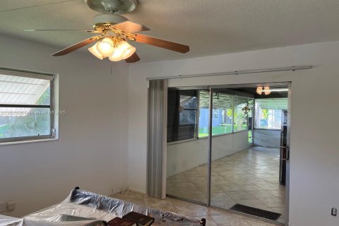 Casa en venta en Margate, Florida, 2 dormitorios, 116.78 m2 № 1688926 - foto 15