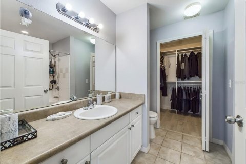 Copropriété à louer à Sarasota, Floride: 2 chambres, 122.72 m2 № 1839991 - photo 18