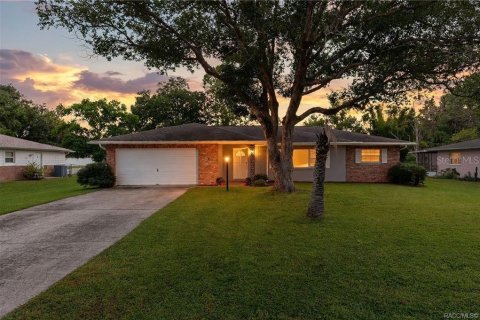 Casa en venta en Inverness, Florida, 3 dormitorios, 155.24 m2 № 2423894 - foto 2