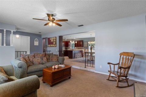 Casa en venta en Inverness, Florida, 3 dormitorios, 155.24 m2 № 2423894 - foto 11