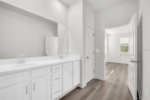 Купить виллу или дом в Гудзон, Флорида 7 комнат, 168.99м2, № 2096378 - фото 8