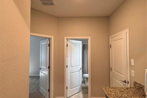 Casa en venta en Riverview, Florida, 4 dormitorios, 188.78 m2 № 2213003 - foto 5